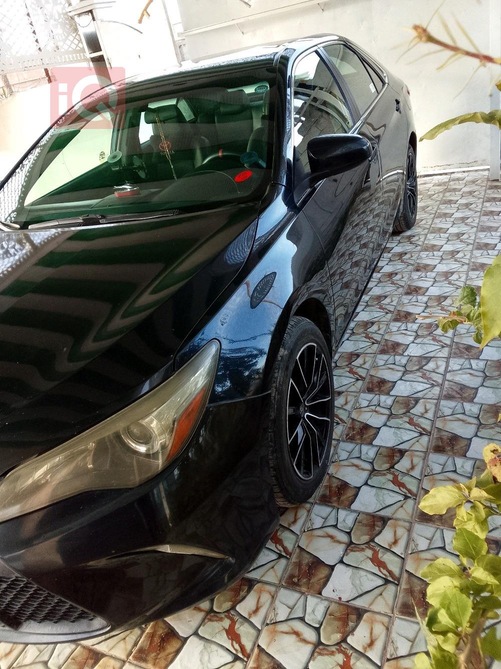 تۆیۆتا کامری